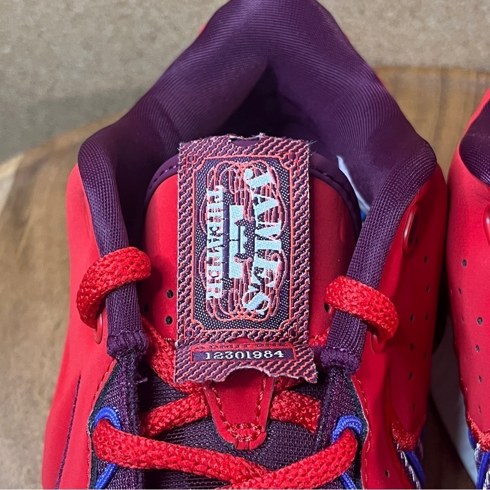 Nike
Lebron james 21
‘Theatre’
Brand new - Picture 8 of 12
